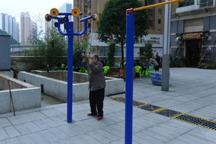 新增570件健身器材，花果園居民家門口變身“運(yùn)動(dòng)中心”